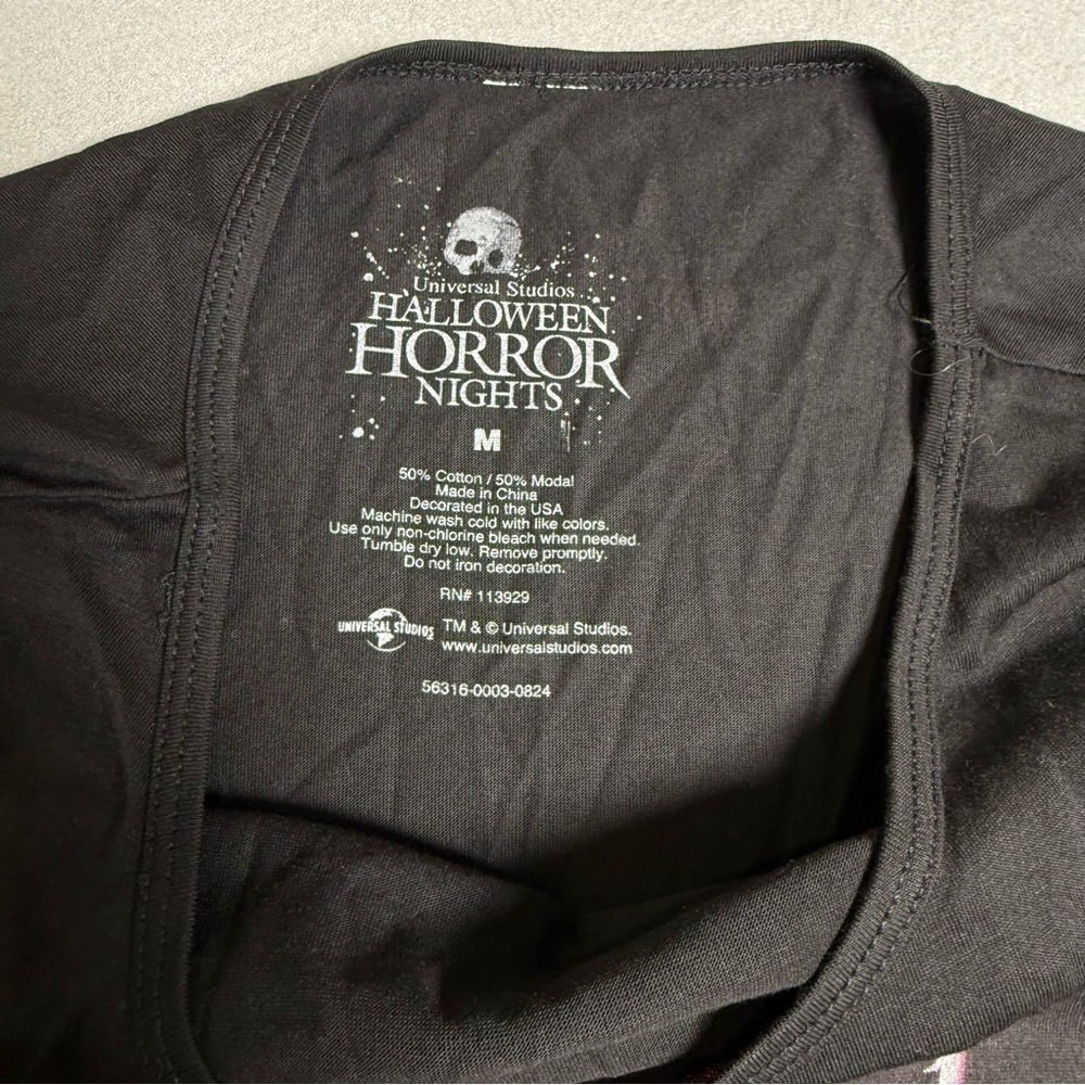 HHN Top M Monsters Eternal Bloodlines Halloween Horror Nights Women’s T-shirt - Picture 6 of 8